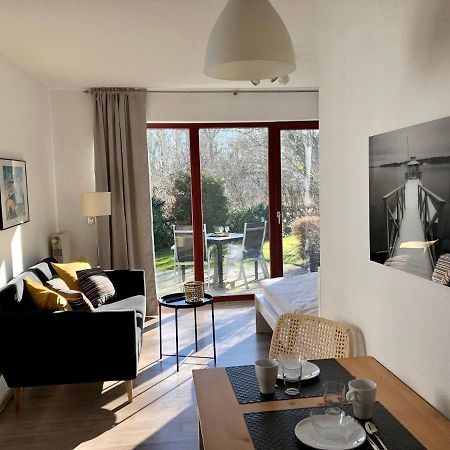 Ferienwohnung-Klaus-Stoertebeker-Mit-Sonnenterrasse-Garten-Zwischen-Strand-Wald-Und-Wiese Gustow  ภายนอก รูปภาพ