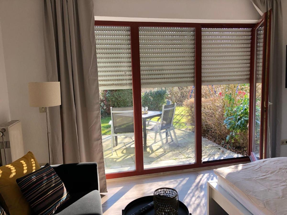 Ferienwohnung-Klaus-Stoertebeker-Mit-Sonnenterrasse-Garten-Zwischen-Strand-Wald-Und-Wiese Gustow  ภายนอก รูปภาพ